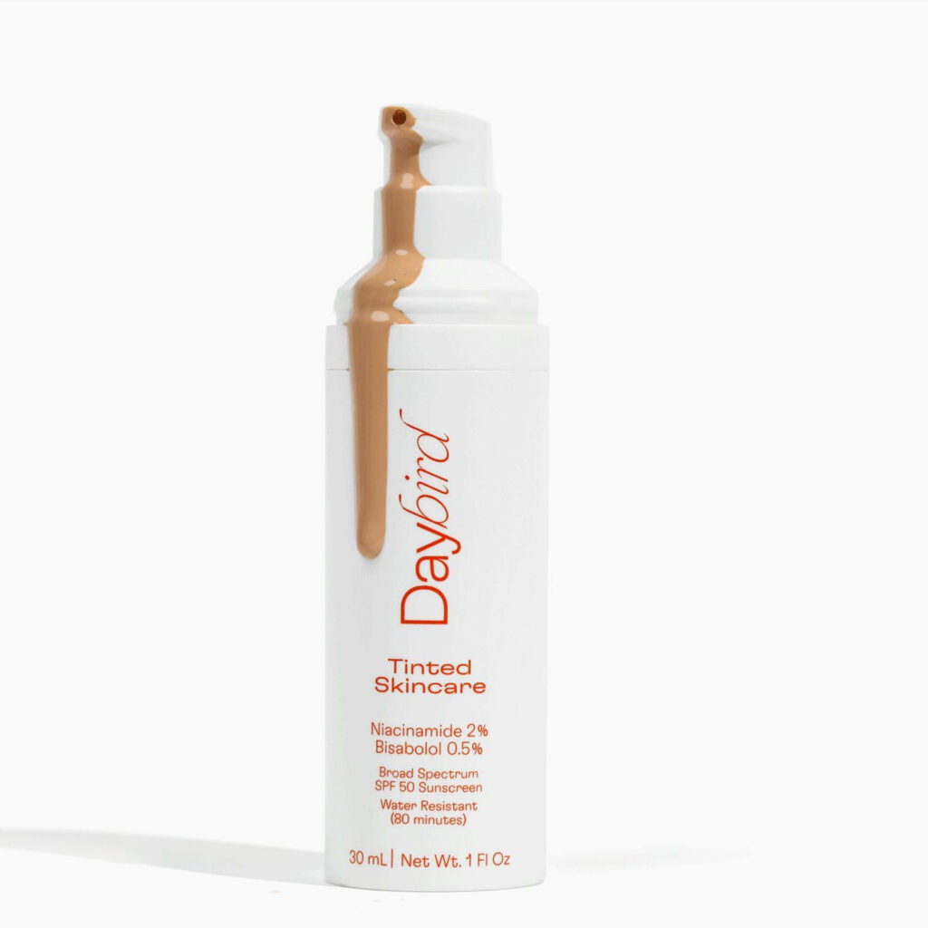 daybird-tinted-skincare-niacinamide-20-bisabolol-05-spf-50-1