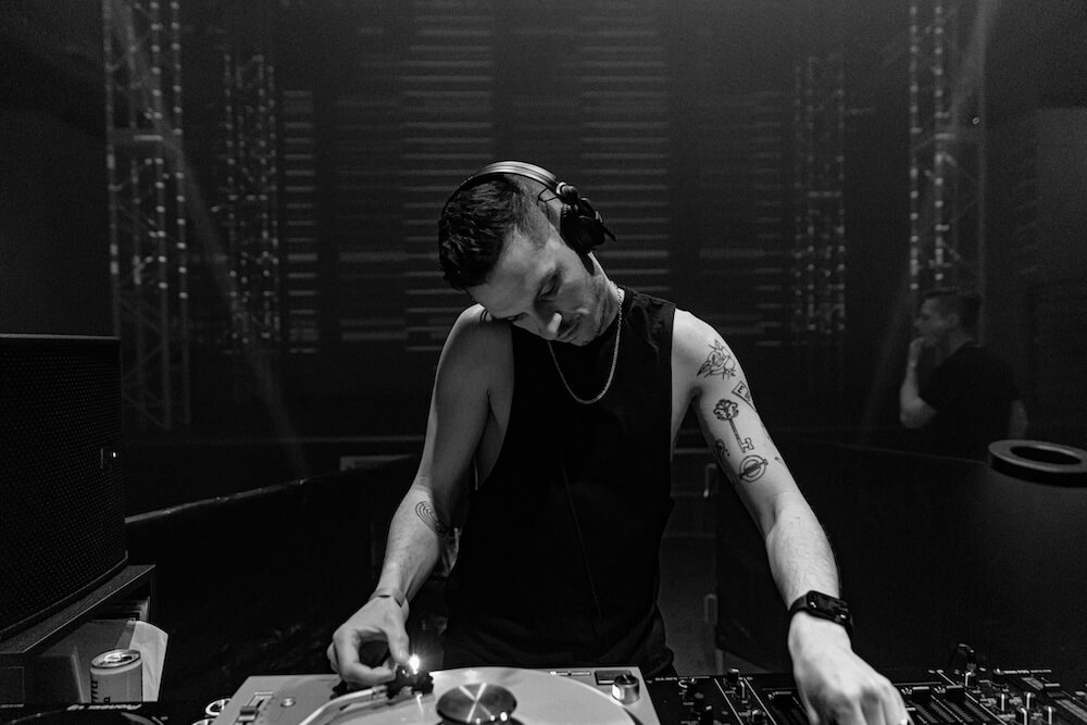 5G0A9818 (1) Gian Paul at SILO Brooklyn TNL VZN event