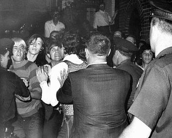 Stonewall_riots Stonewall Uprising 1969