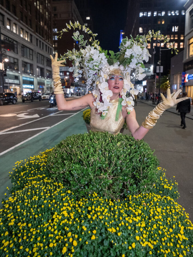 Aviatrix NYC popup model with headdress