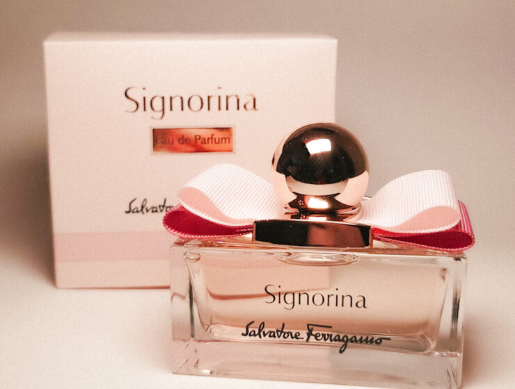 Luxury fragrance Signorina Eau de Parfum by Salvatore Ferragamo Bottle in front of box Photo by Sophia Calderone