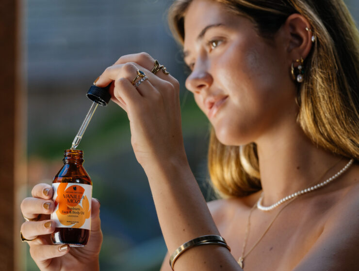 July Vanilla Mozi Giveaway