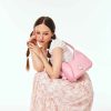 Essential Fashion Picks for this Summer’s It-Girl