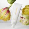 This Sunscreen is a LIGHTSAVER
